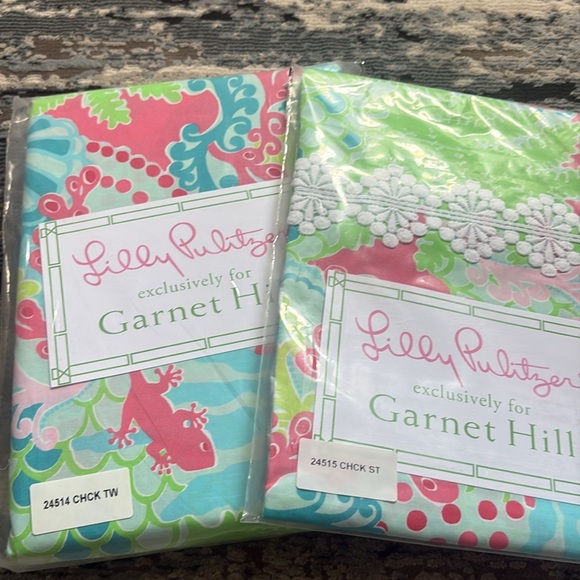 NWT Lilly Pulitzer for Garnet Hill Duvet Cover Twin Sz AND Standard Sham - Picture 6 of 6